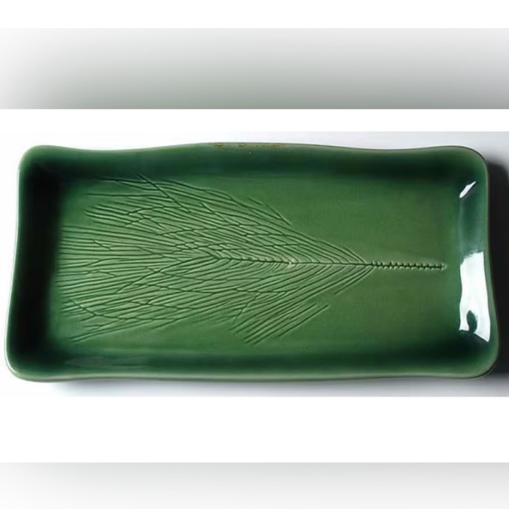 BNIB Rare Southern Living at Home Mt. Vernon Pine Sprig Tray #40412